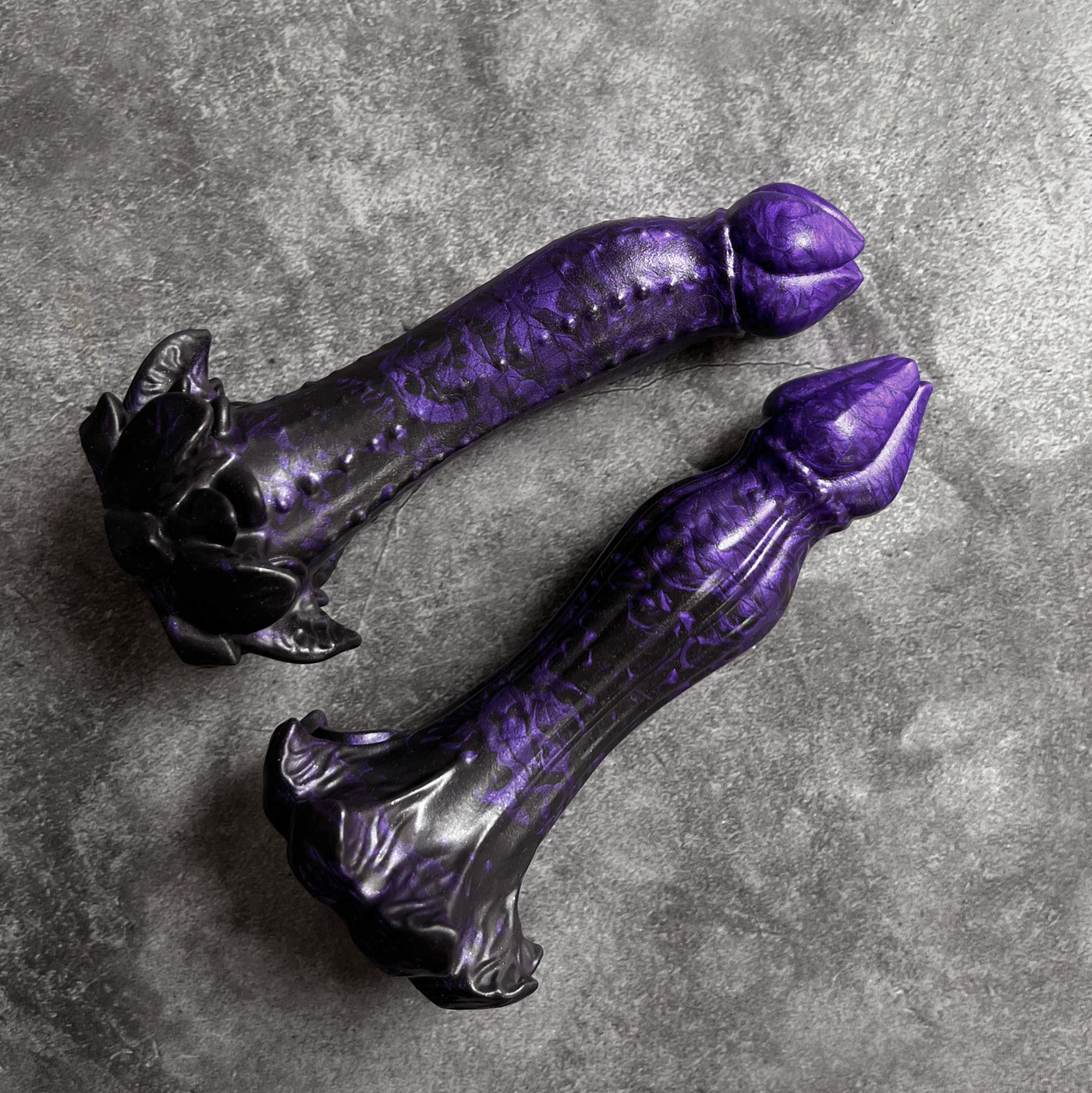 Nymf Mystic : Black to Purple Dark Fade Flower Dildo | Fera Daemon Nymf Mystic : Black to Purple Dark Fade Flower Dildo | Fera Daemon