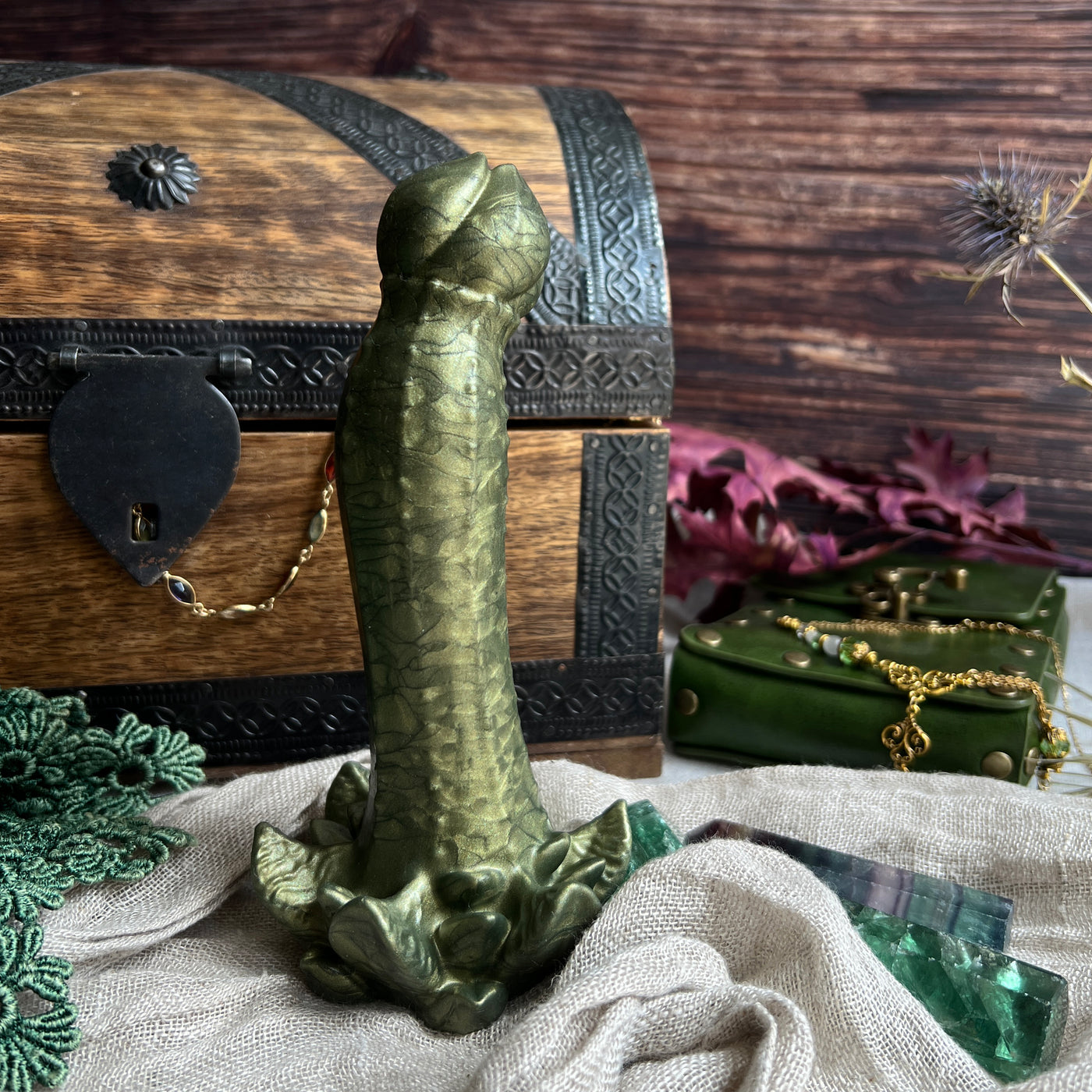 Dildo fantasy kaki en forme de fleur en silicone biocompatible, idéale pour la pénétration vaginale