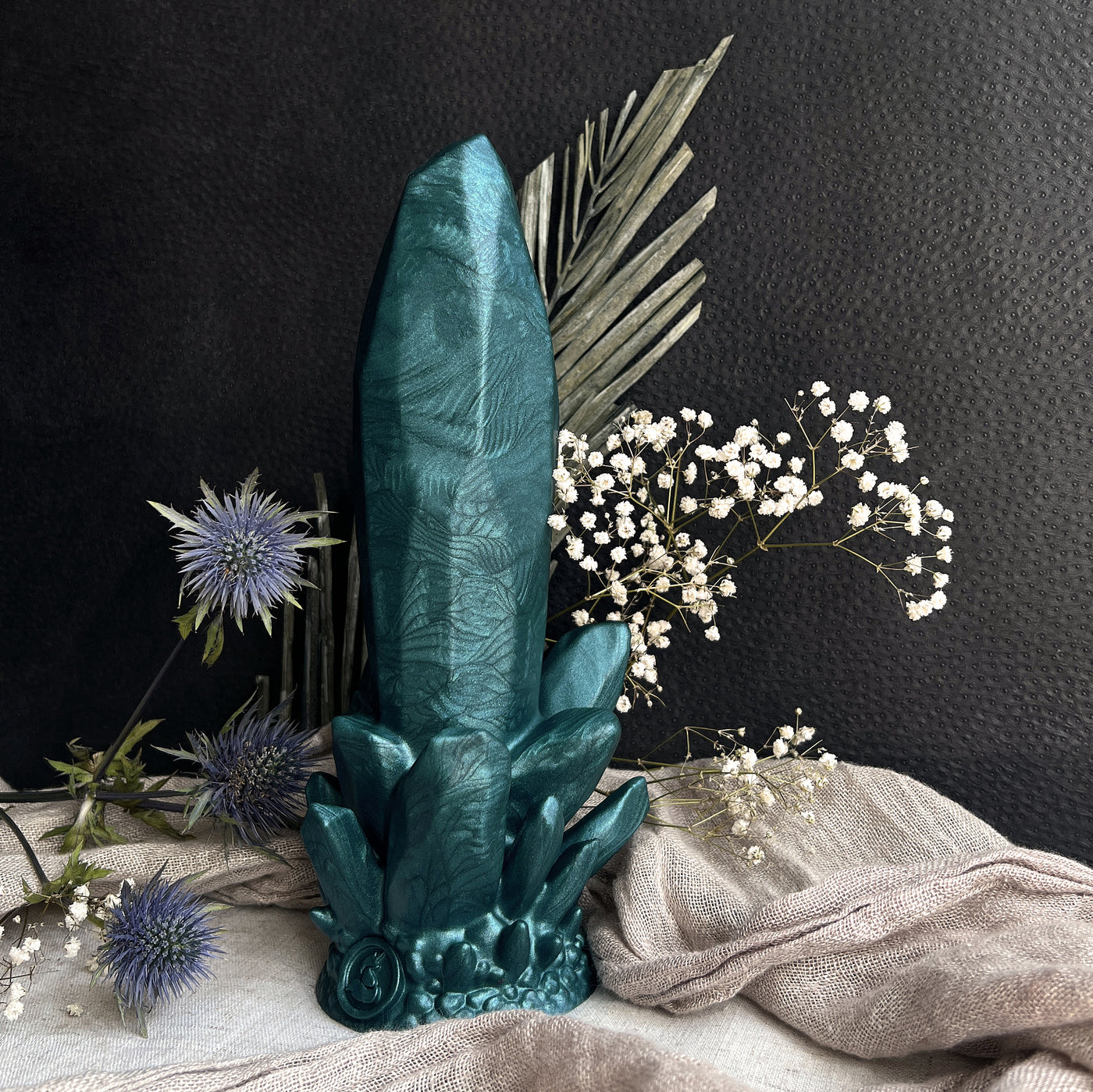 Echo Sacred Cedar : Dark Green Stone Dildo | Fera Daemon Echo Sacred Cedar : Dark Green Stone Dildo | Fera Daemon