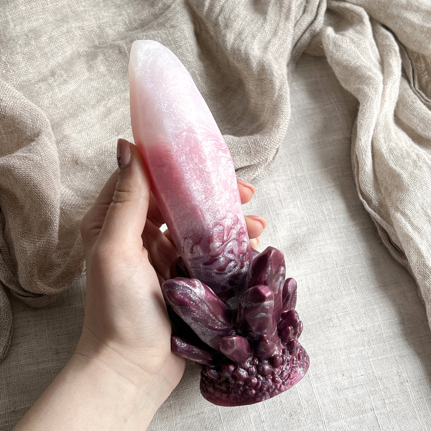 Echo Claretsnow : Red-Pink-White Fade Geode Dildo | Fera Daemon Echo Claretsnow : Red-Pink-White Fade Geode Dildo | Fera Daemon