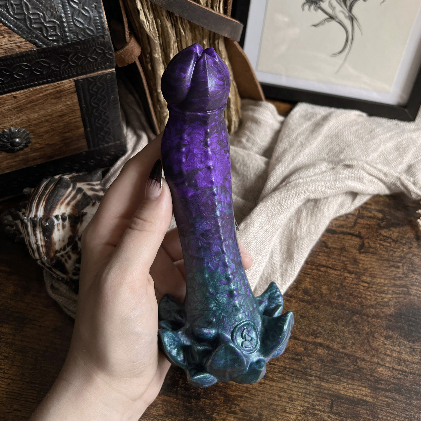Nymf Mystical Shard : Green to Purple Bud Dildo | Fera Daemon Nymf Mystical Shard : Green to Purple Bud Dildo | Fera Daemon