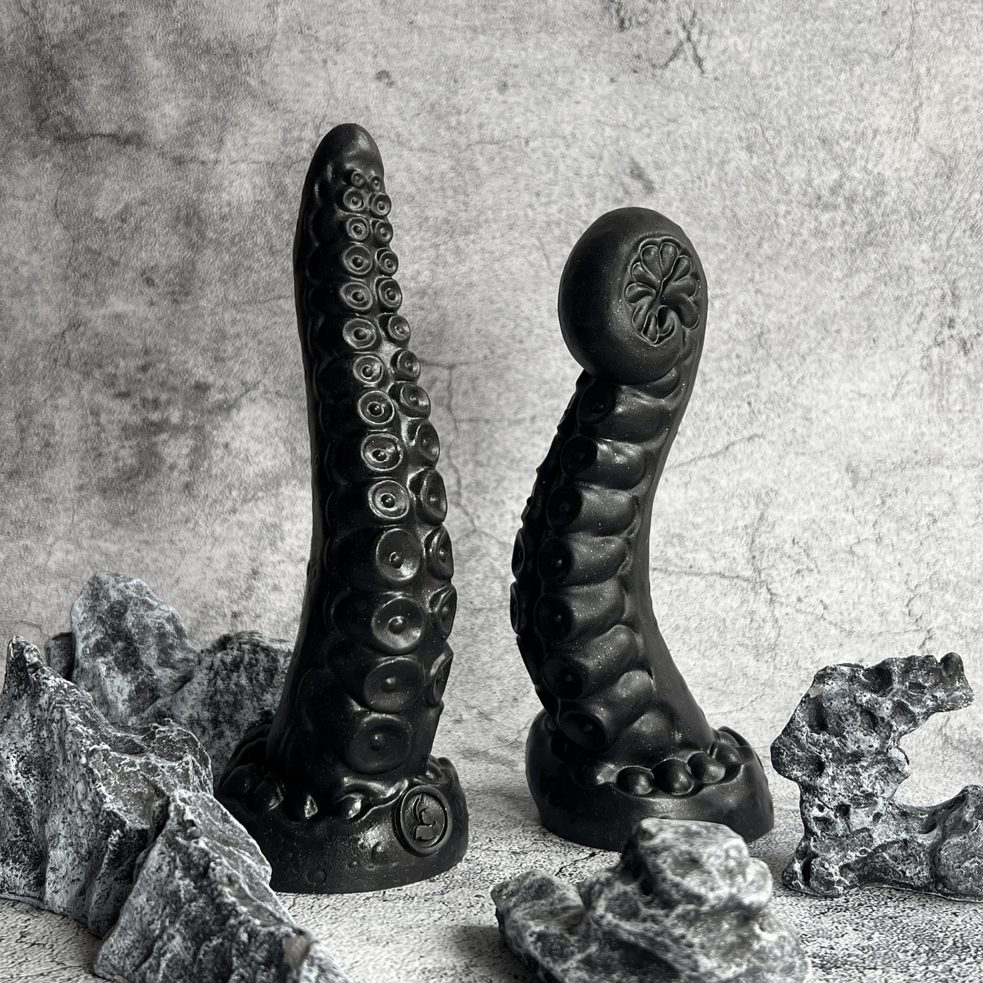 Nea Lunenoire : Deep Black Tentacle Dildo | Fera Daemon Nea Lunenoire : Deep Black Tentacle Dildo | Fera Daemon